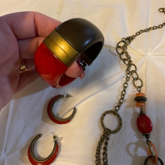 Premier Jewelry 3 Piece Set - Picture 3 of 4